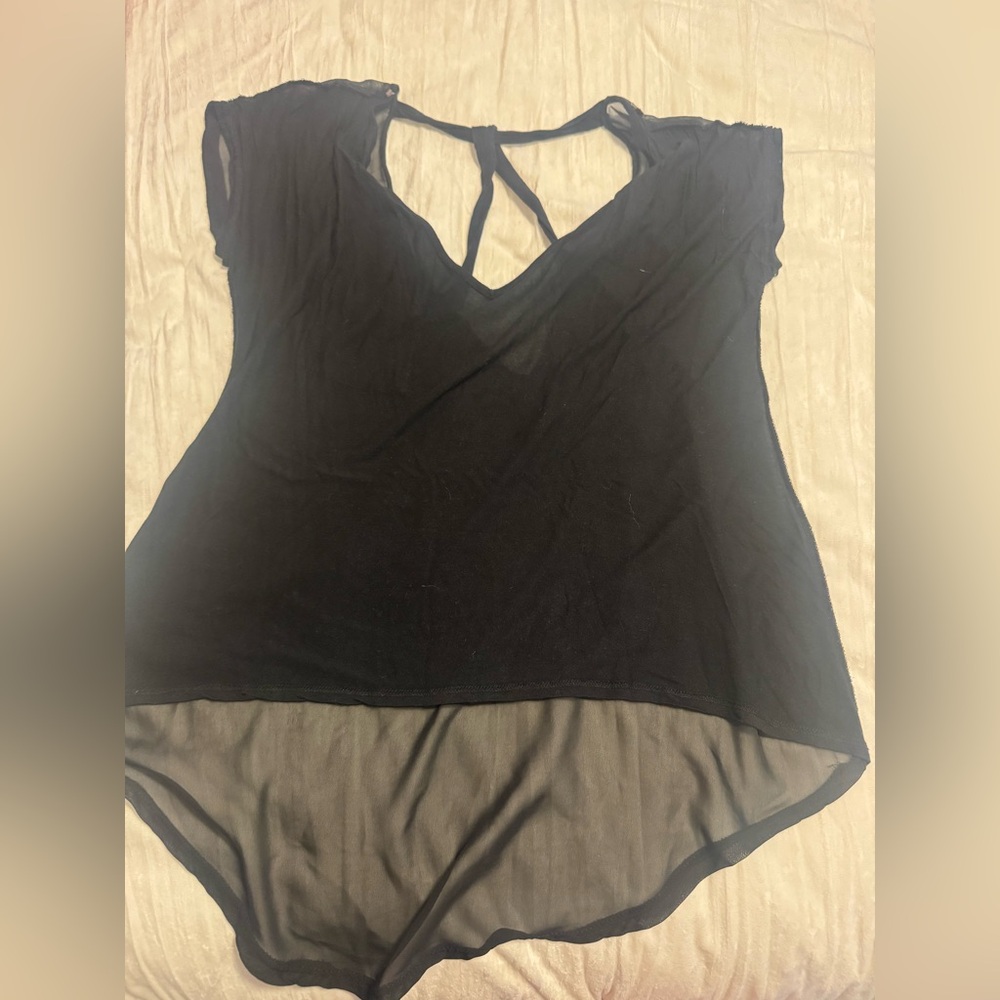 Black lightweight top